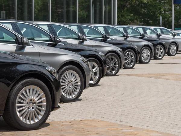 Find the Right Car Dealer Near Me for Every Budget