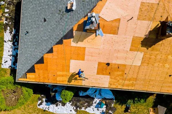 Roofing Company in CT Offering Fast and Dependable Service