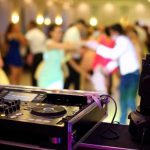 How the Right Wedding DJ Keeps Everyone Entertained All Night