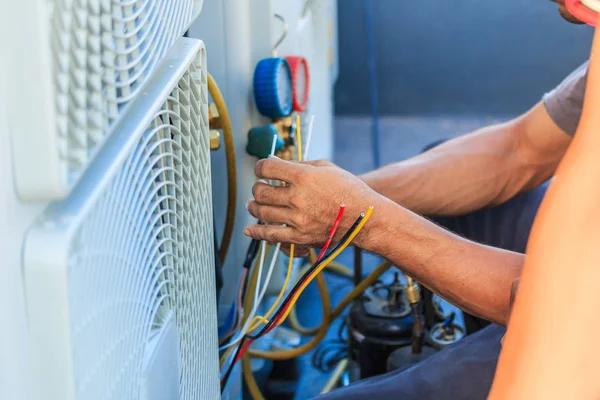 Residential Air Conditioning Repair in Louisville